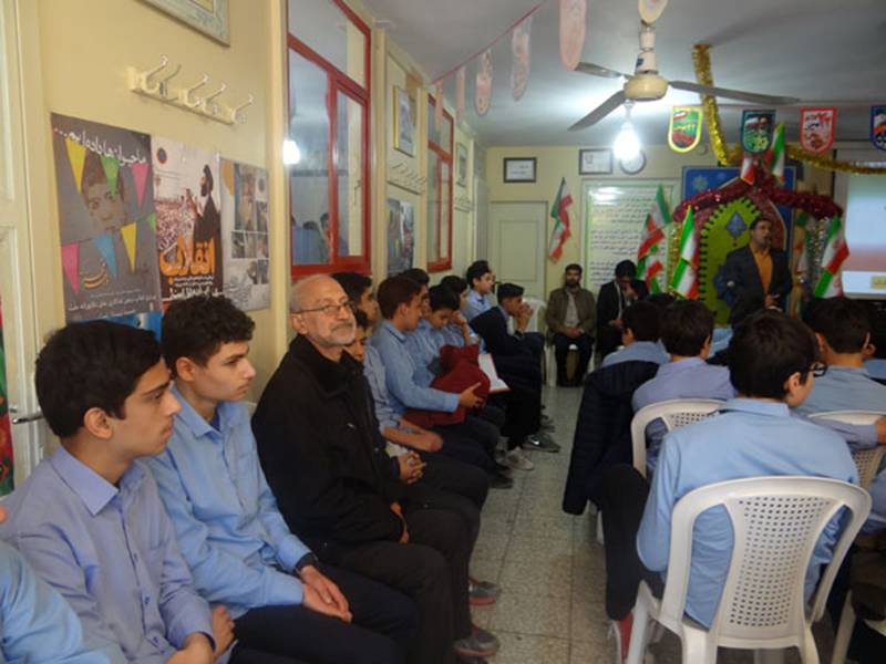 Description: Description: C:\Documents and Settings\Hadaf School\Desktop\JPEG\DSC06280.jpg